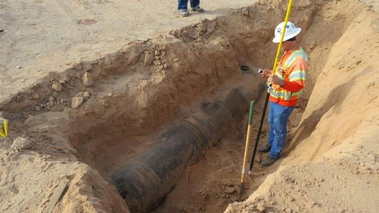 Texas Oil & Gas Pipeline Surveying & Dig Site Staking: Pipeline Dig